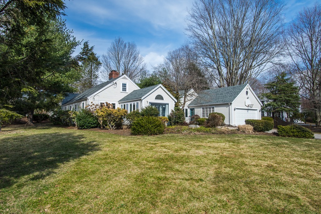 16 Pleasant Valley Road Westwood, MA 02090 - Photo 1 of 15 Gallery Image 1