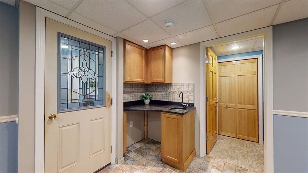 3 Fairview Avenue Natick, MA 01760 - Photo 31 of 42 Gallery Image 31