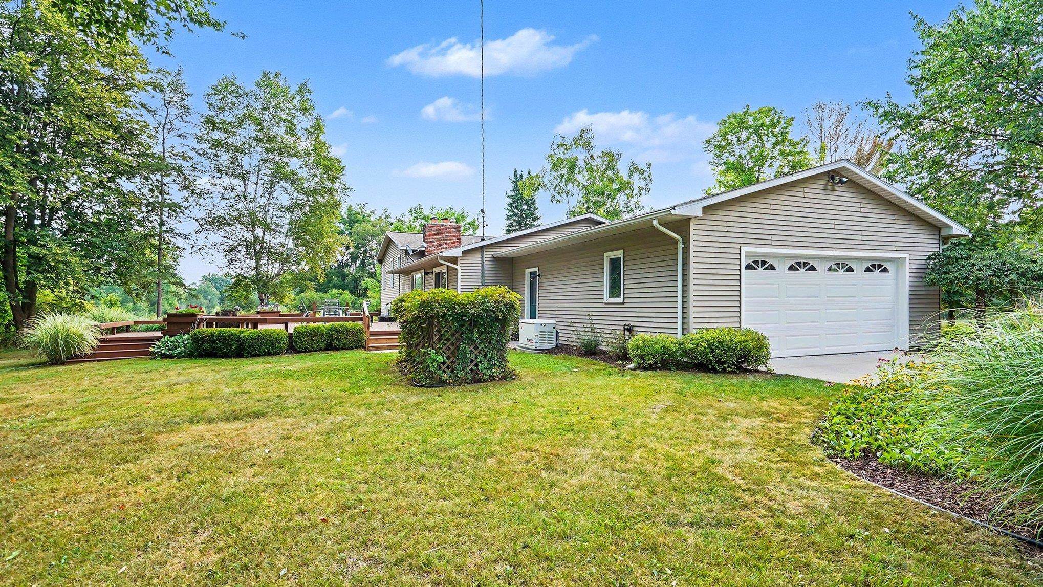 1492 West Blue Grass Road Mount Pleasant, MI 48858 - Photo 10 of 49 1950308-3d22e392-d5ce-4be4-839e-96eee681c80d.JPG