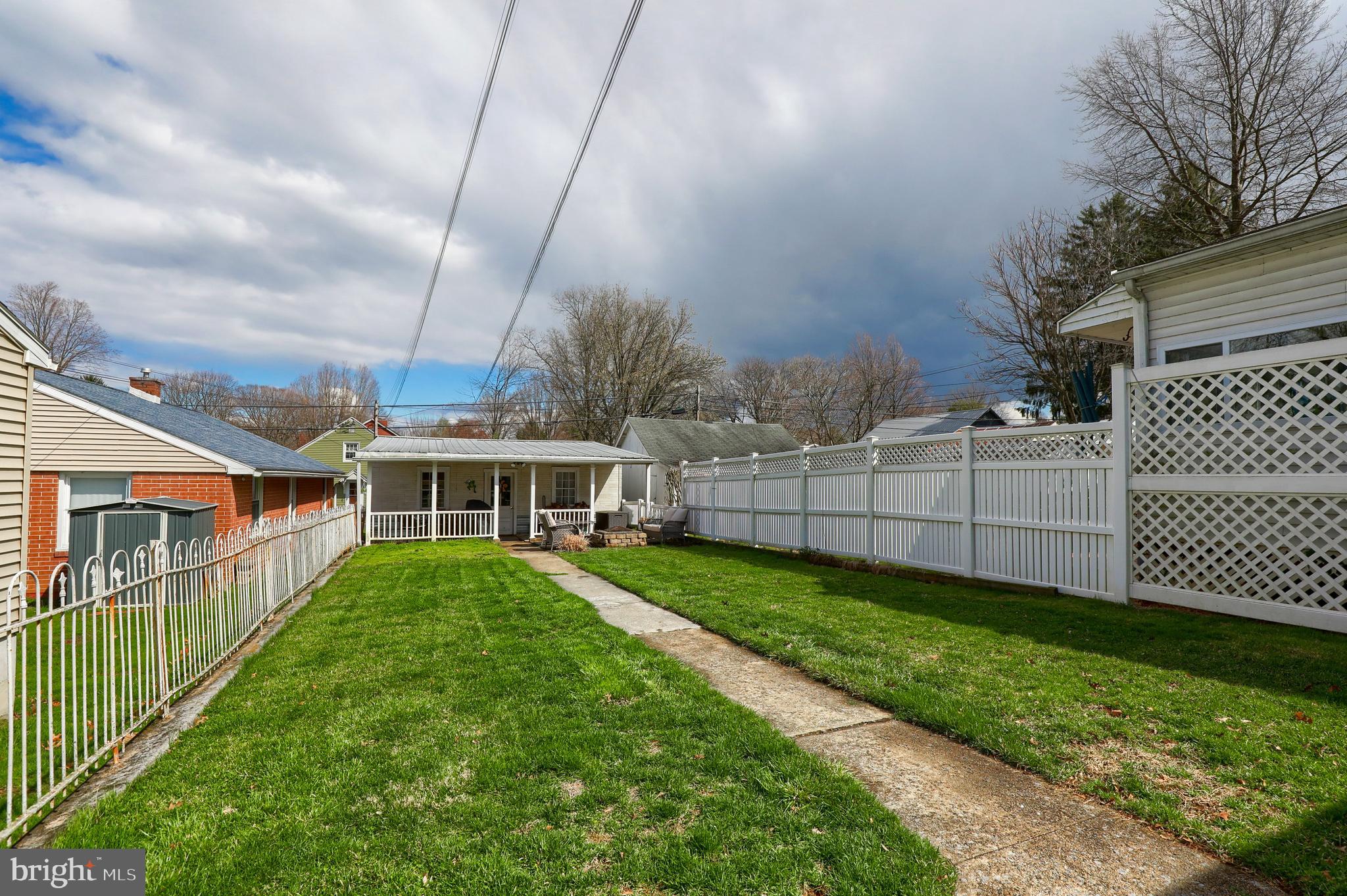 403 South Cedar Street Lititz, PA 17543 - Photo 31 of 38