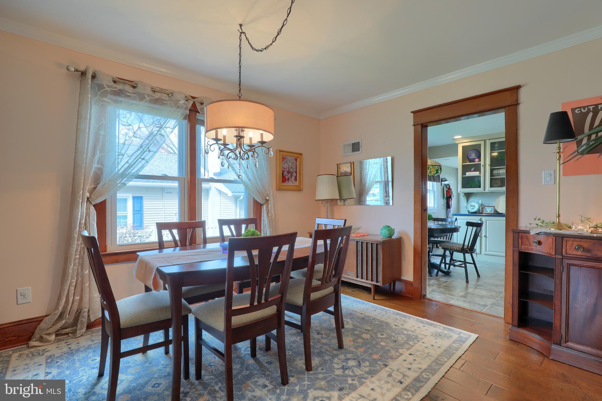 403 South Cedar Street Lititz, PA 17543 - Photo 7 of 38