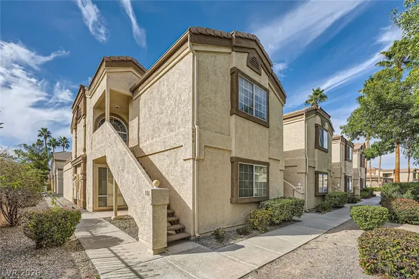 $1,365 | 3612 Shawn Reynolds Court, Unit 104, Las Vegas, NV 89129