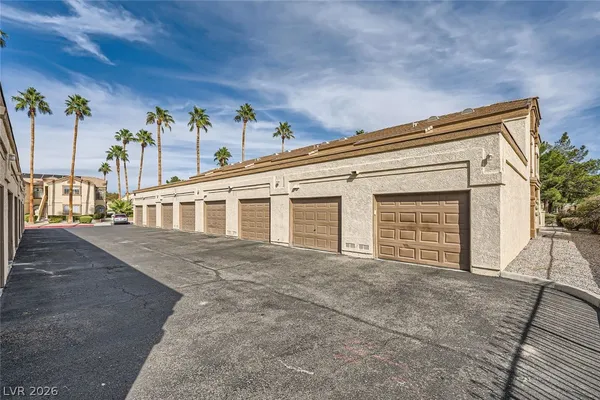 $1,365 | 3612 Shawn Reynolds Court, Unit 104, Las Vegas, NV 89129