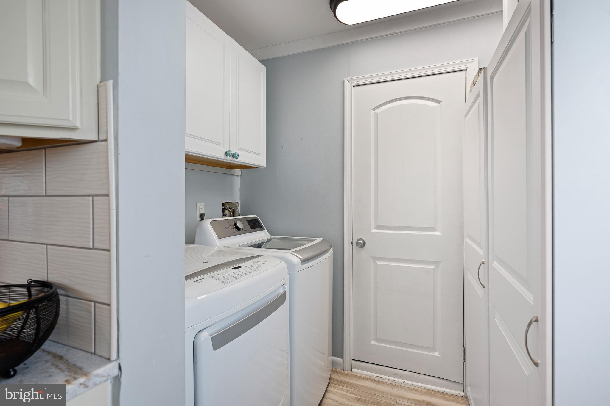 31186 Dogwood Acres Road Dagsboro, DE 19939 - Photo 30 of 43 a utility room with dryer and washer