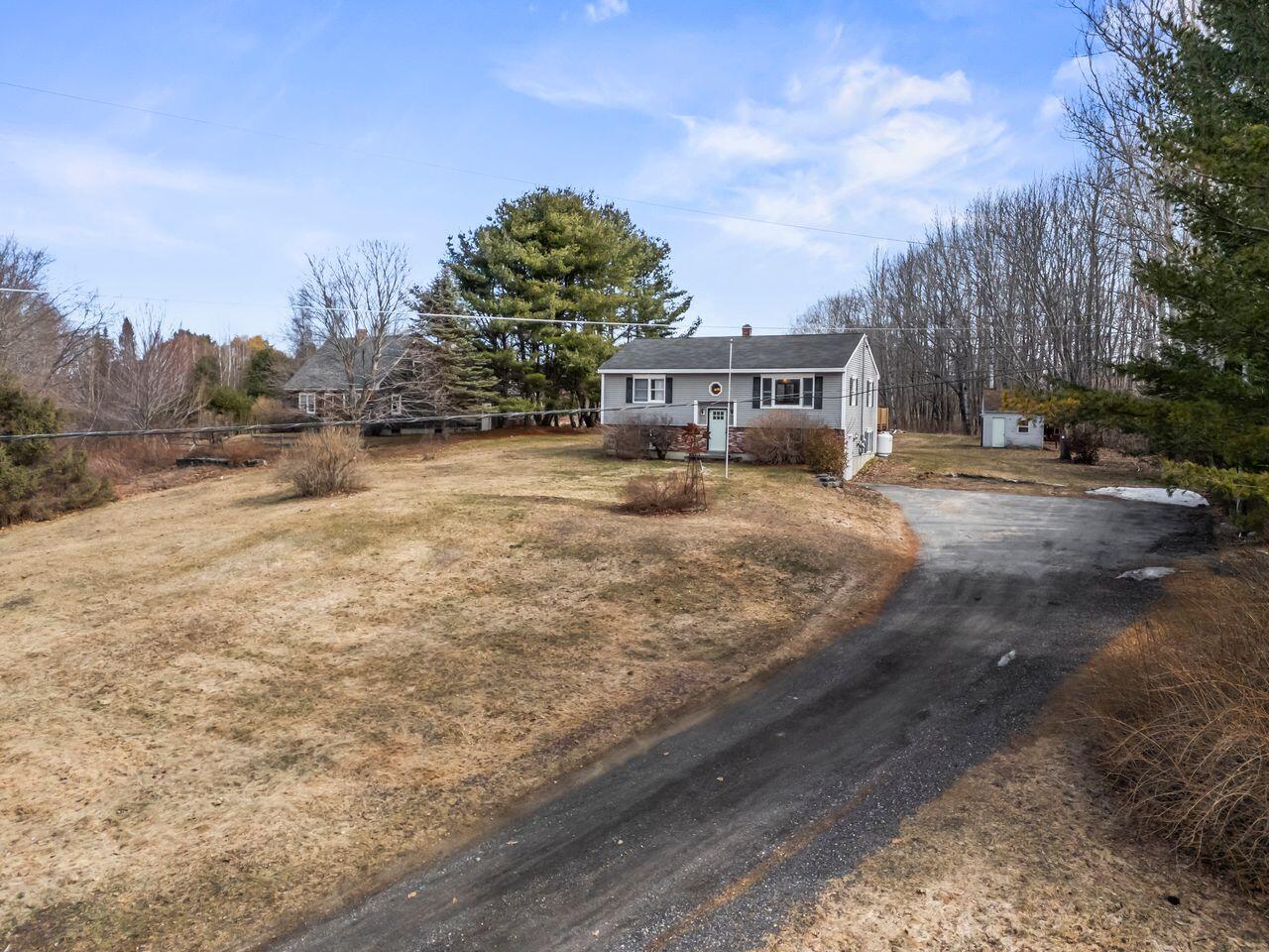 27 Oak Ridge Drive Standish, ME 04084 - Photo 4 of 44 pdo0_JAA