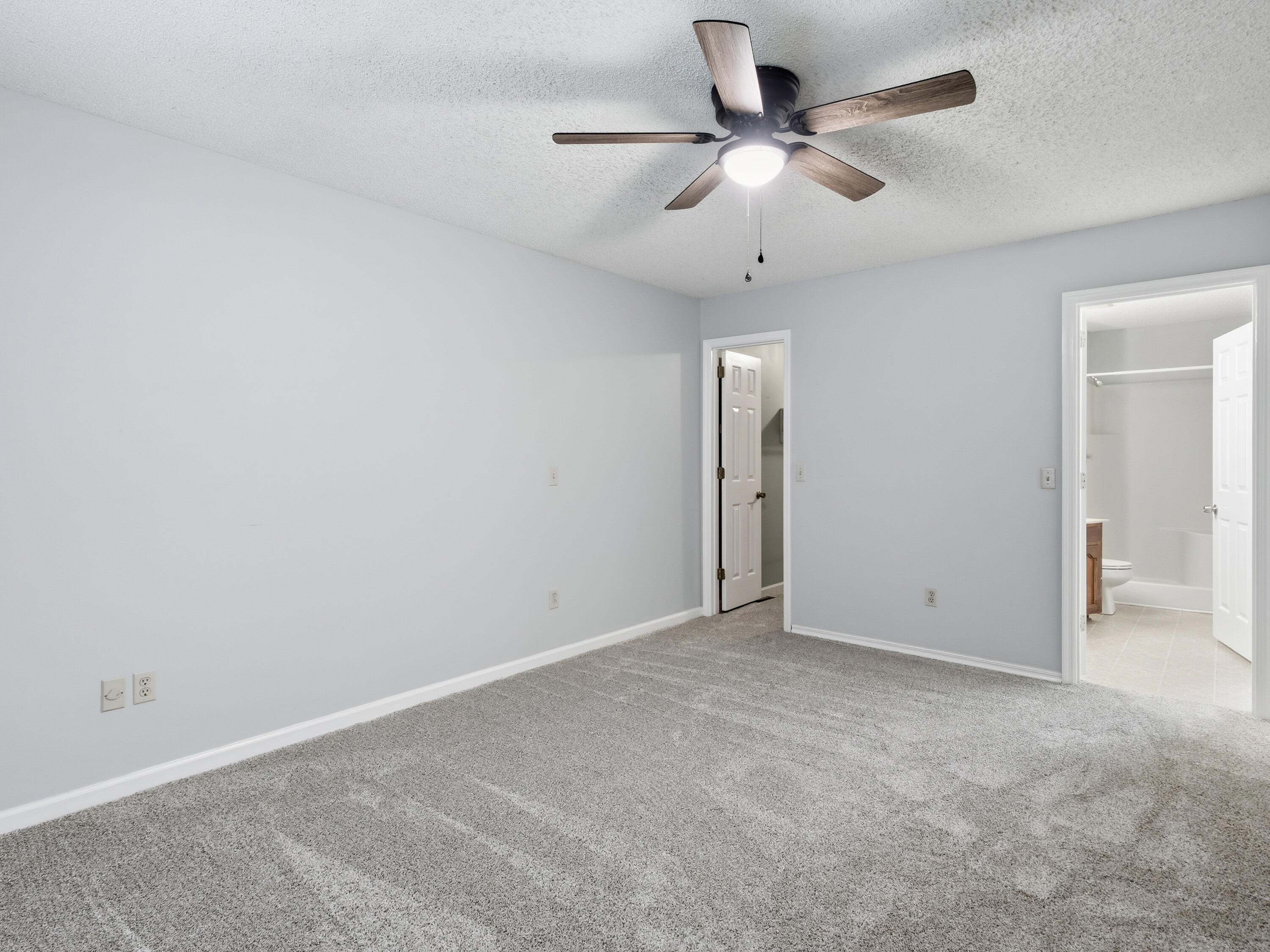 9002 Quail Run Drive Chattanooga, TN 37421 - Photo 11 of 19 Primary Bedroom