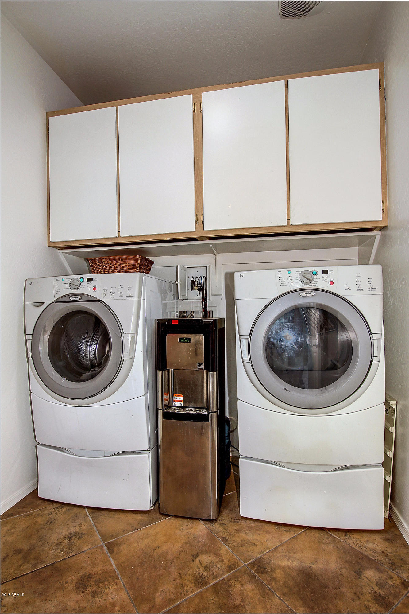 1344 East Walnut Road Gilbert, AZ 85298 - Photo 19 of 43 laundry room
