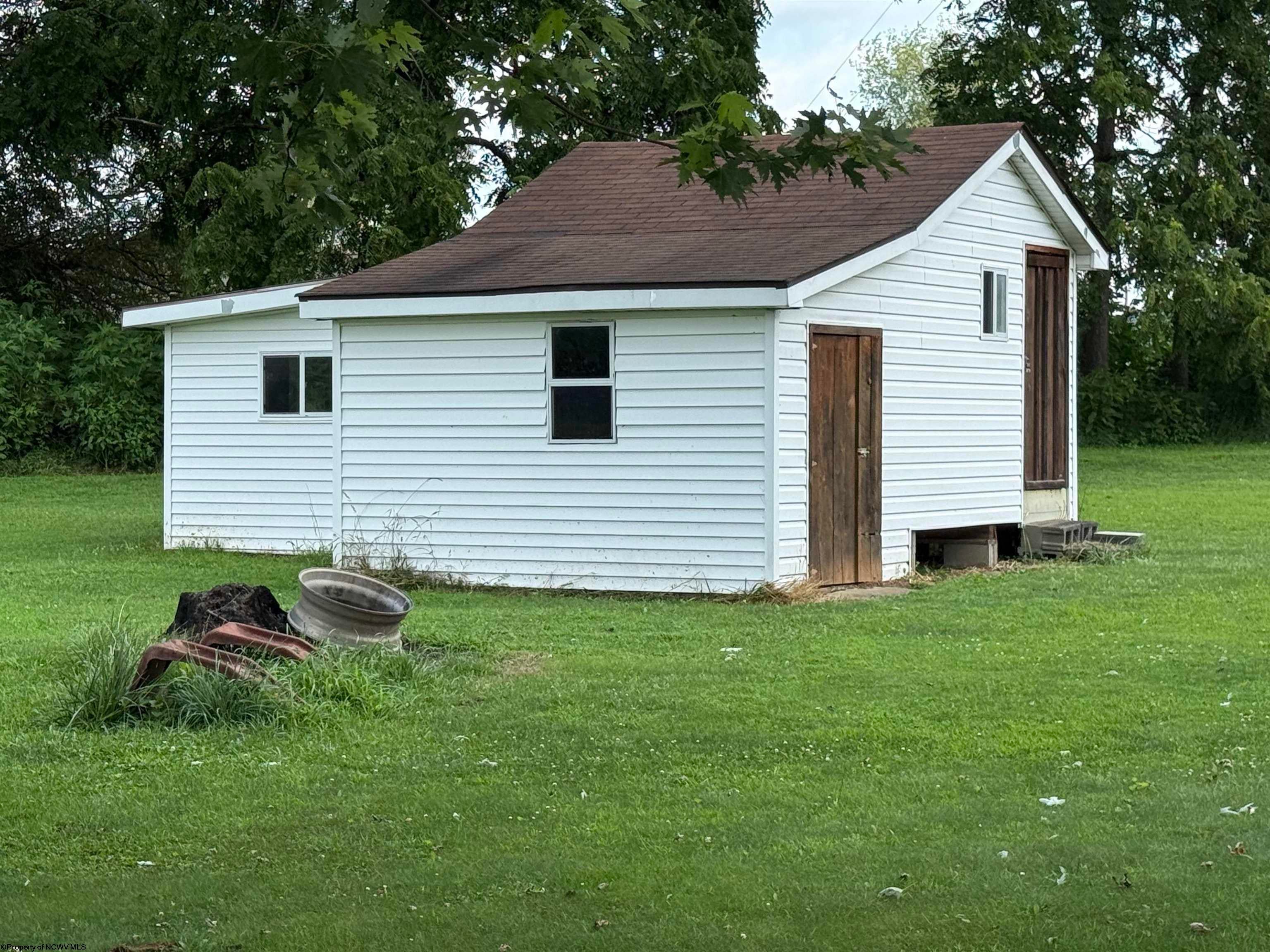 713 Back Road Mill Creek, WV 26280 - Photo 8 of 37 Gallery Image 8