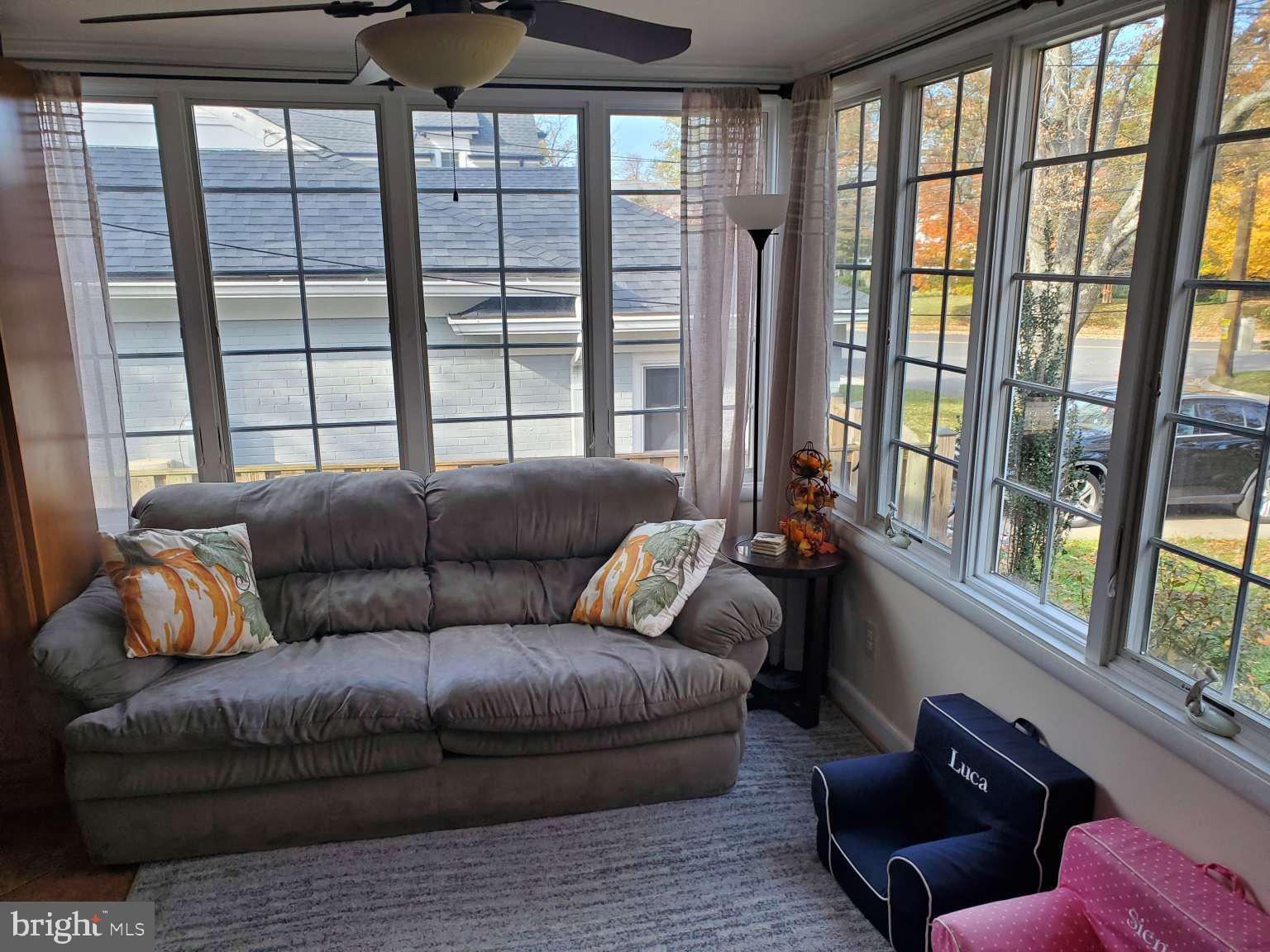 5802 Anniston Road Bethesda, MD 20817 - Photo 11 of 25 Gallery Image 11