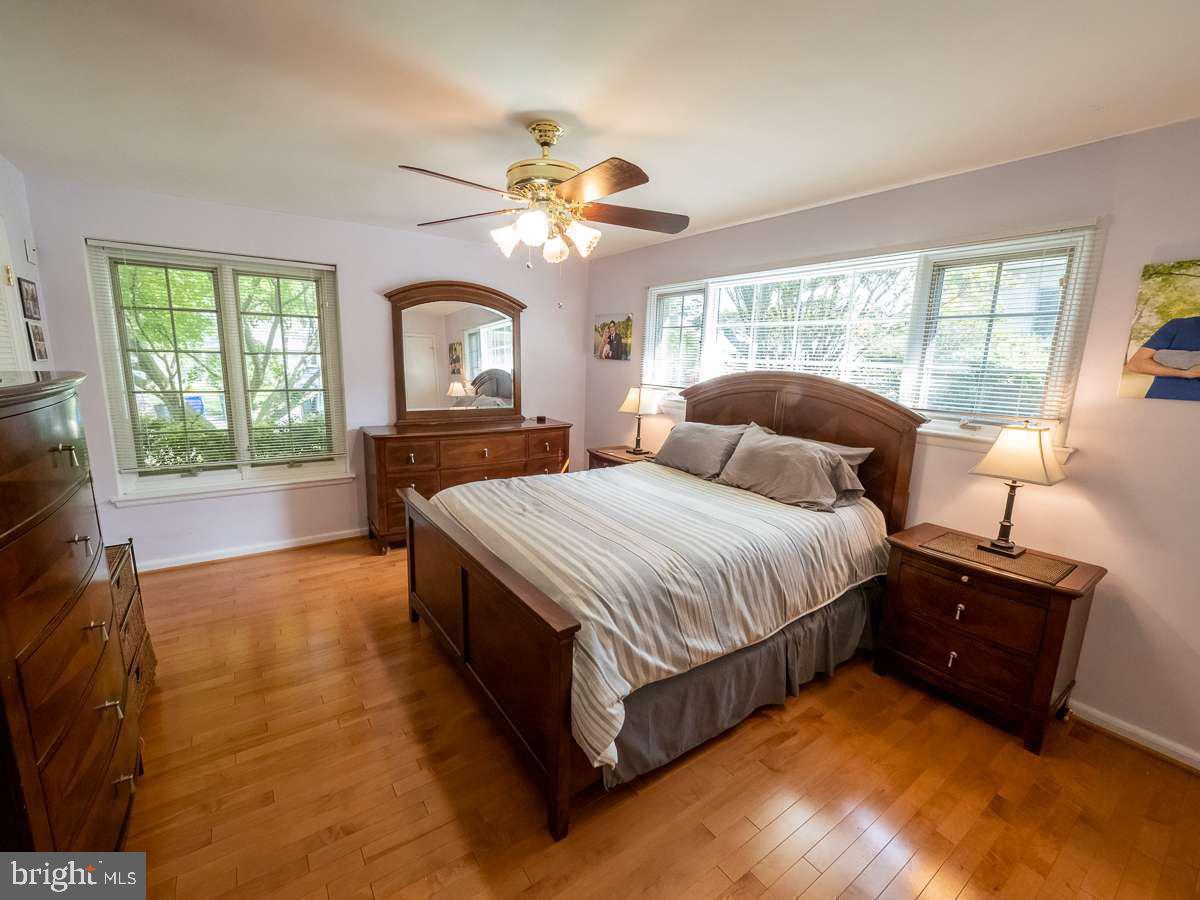 5802 Anniston Road Bethesda, MD 20817 - Photo 15 of 25 Gallery Image 15