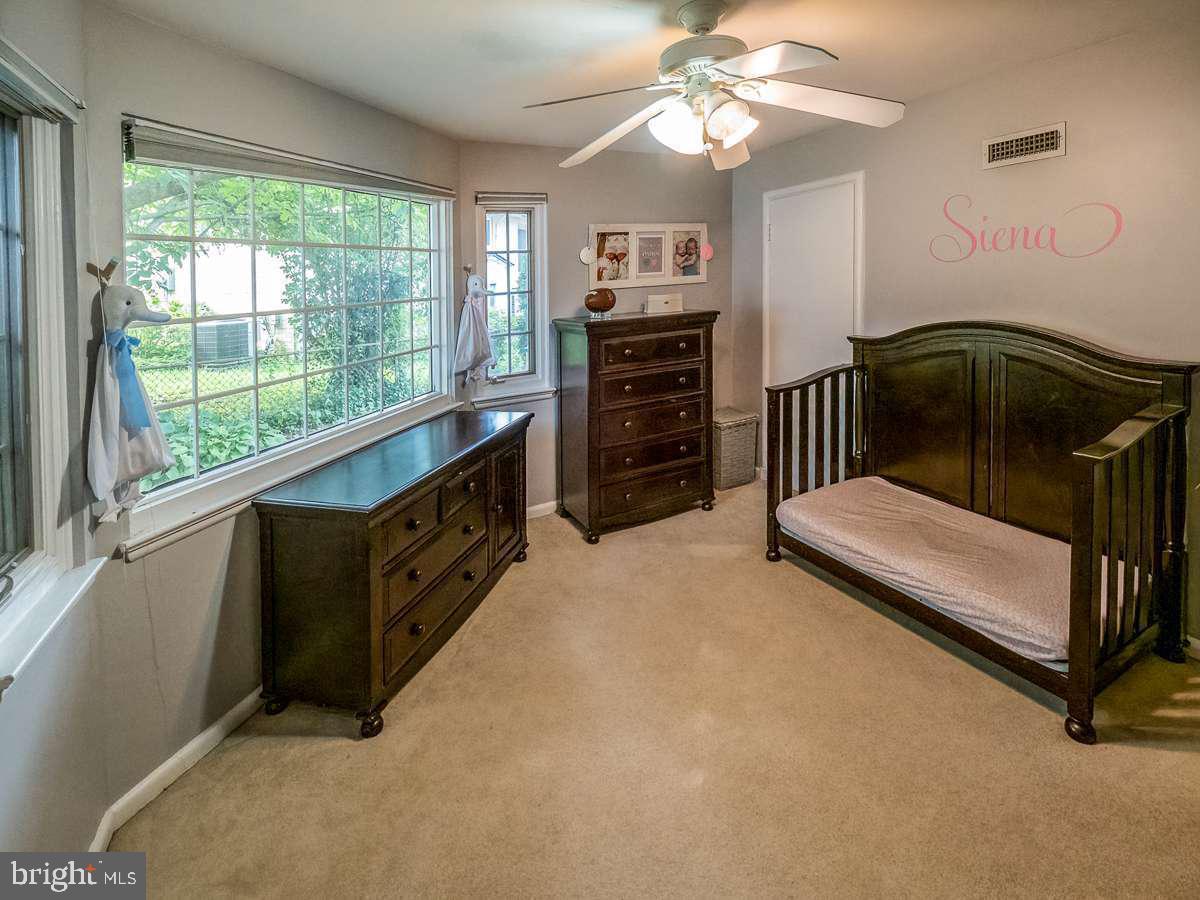 5802 Anniston Road Bethesda, MD 20817 - Photo 19 of 25 Gallery Image 19