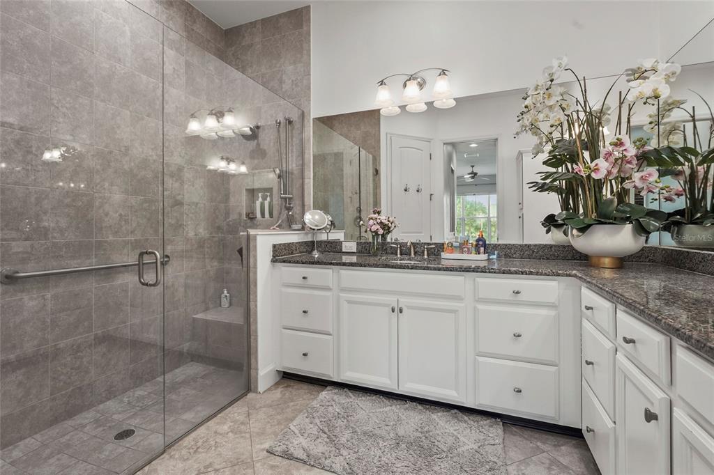 303 Compass Point Drive, Unit 101 Bradenton, FL 34209 - Photo 8 of 76