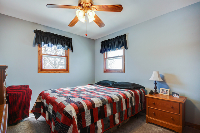 705 Plank Road New Lenox, IL 60451 - Photo 22 of 41
