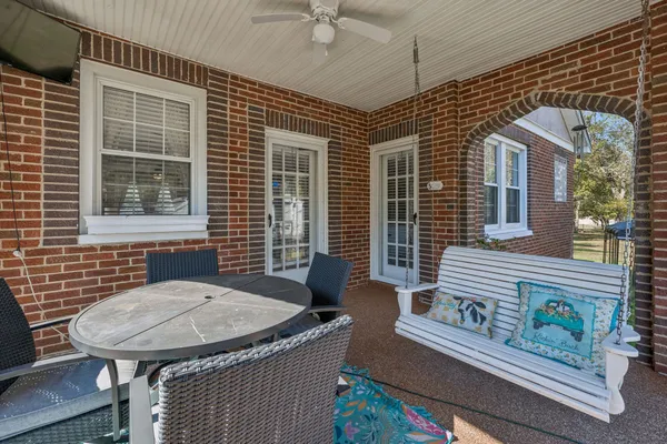 $324,900 | 111 Oak Grove Road, Red Boiling Springs, TN 37150