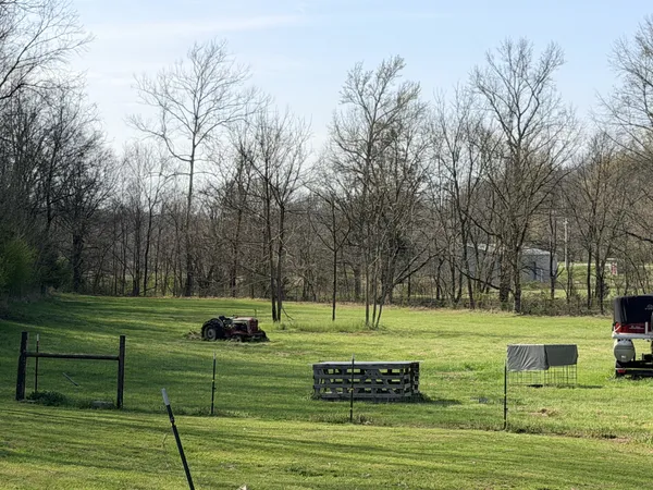 $324,900 | 111 Oak Grove Road, Red Boiling Springs, TN 37150