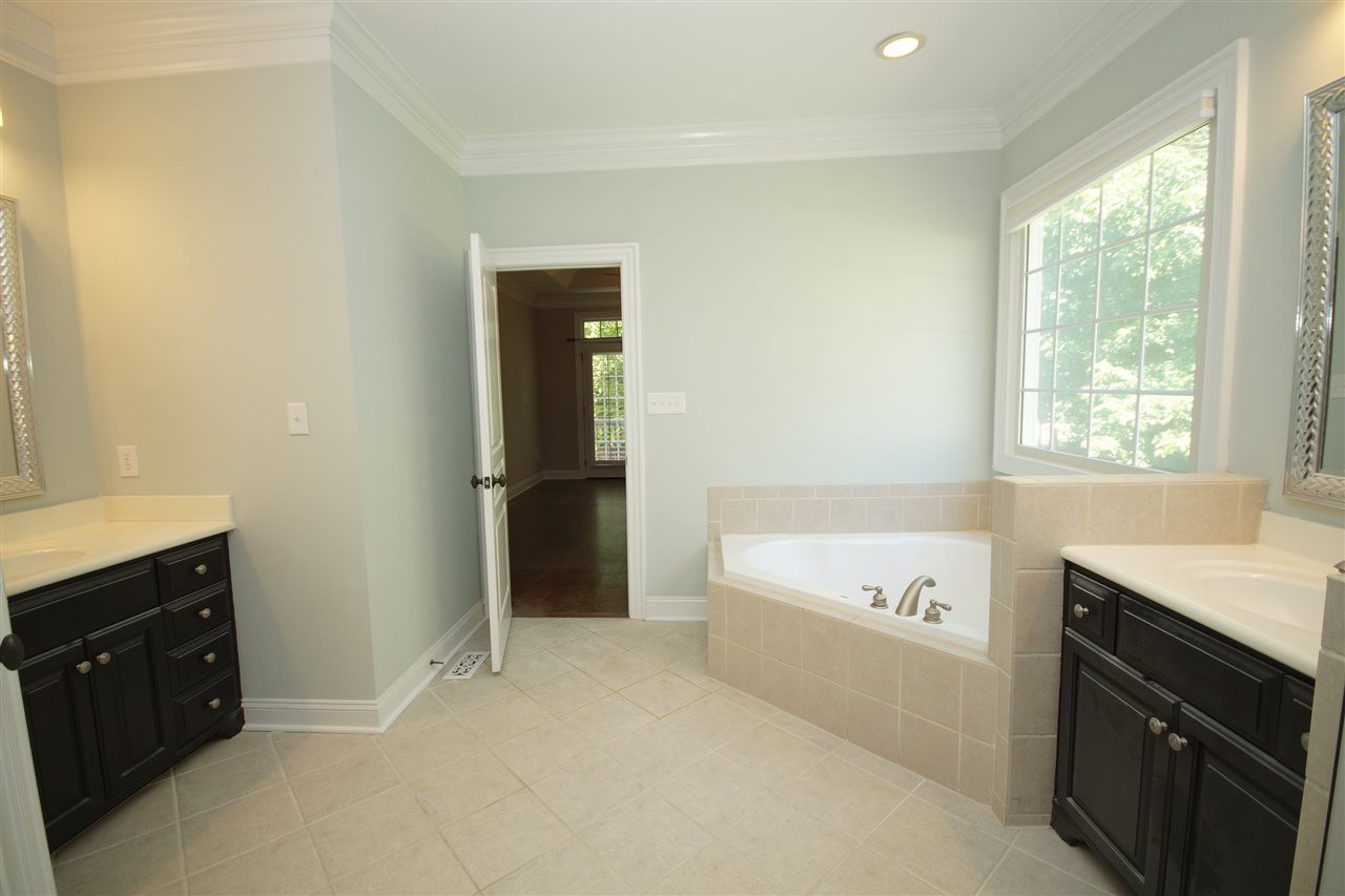 4319 Russling Leaf Lane Raleigh, NC 27613 - Photo 11 of 18 Photo 11
