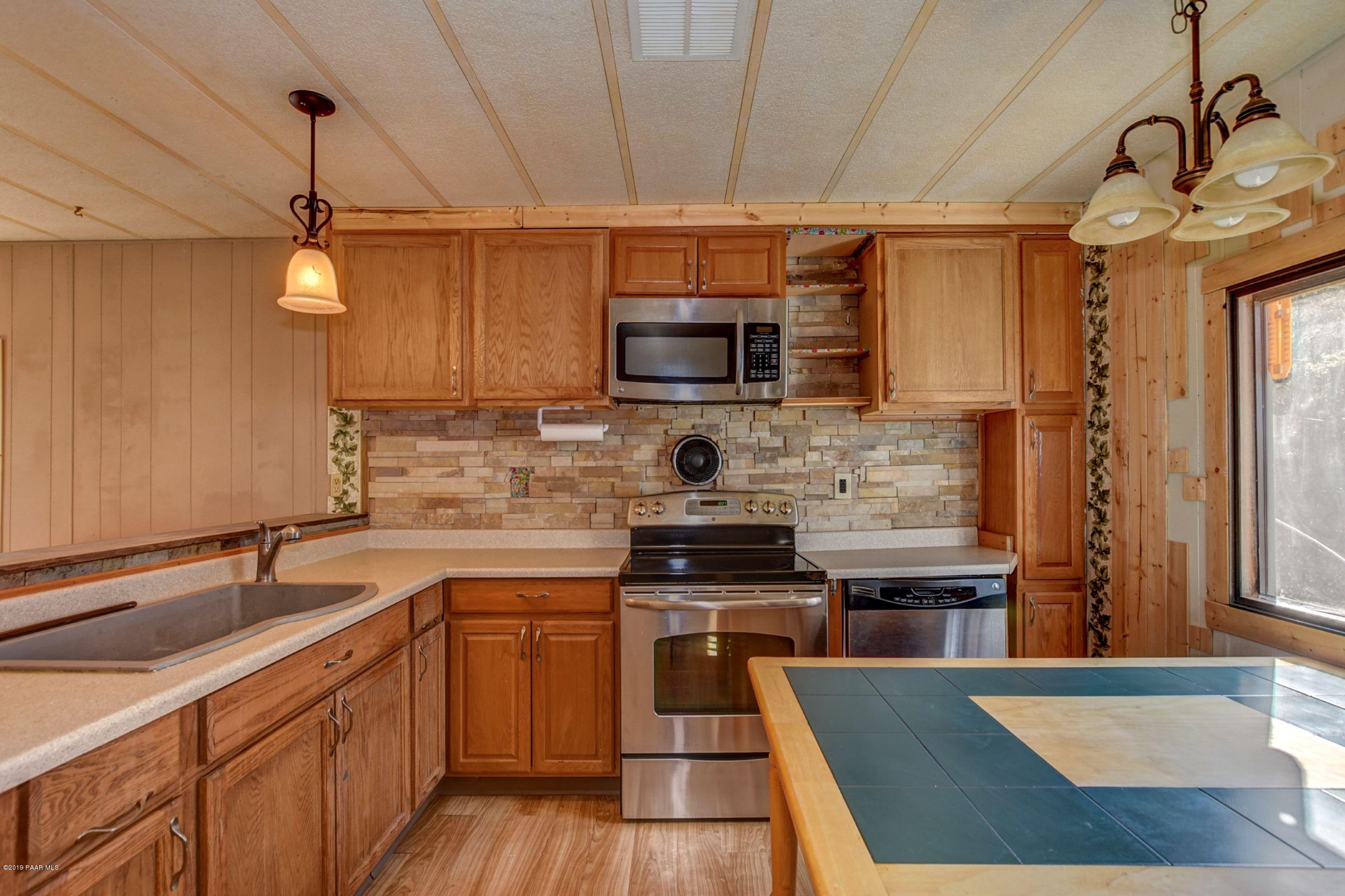 1710 Butterfield Road Prescott, AZ 86303 - Photo 8 of 25 18 Kitchen 2