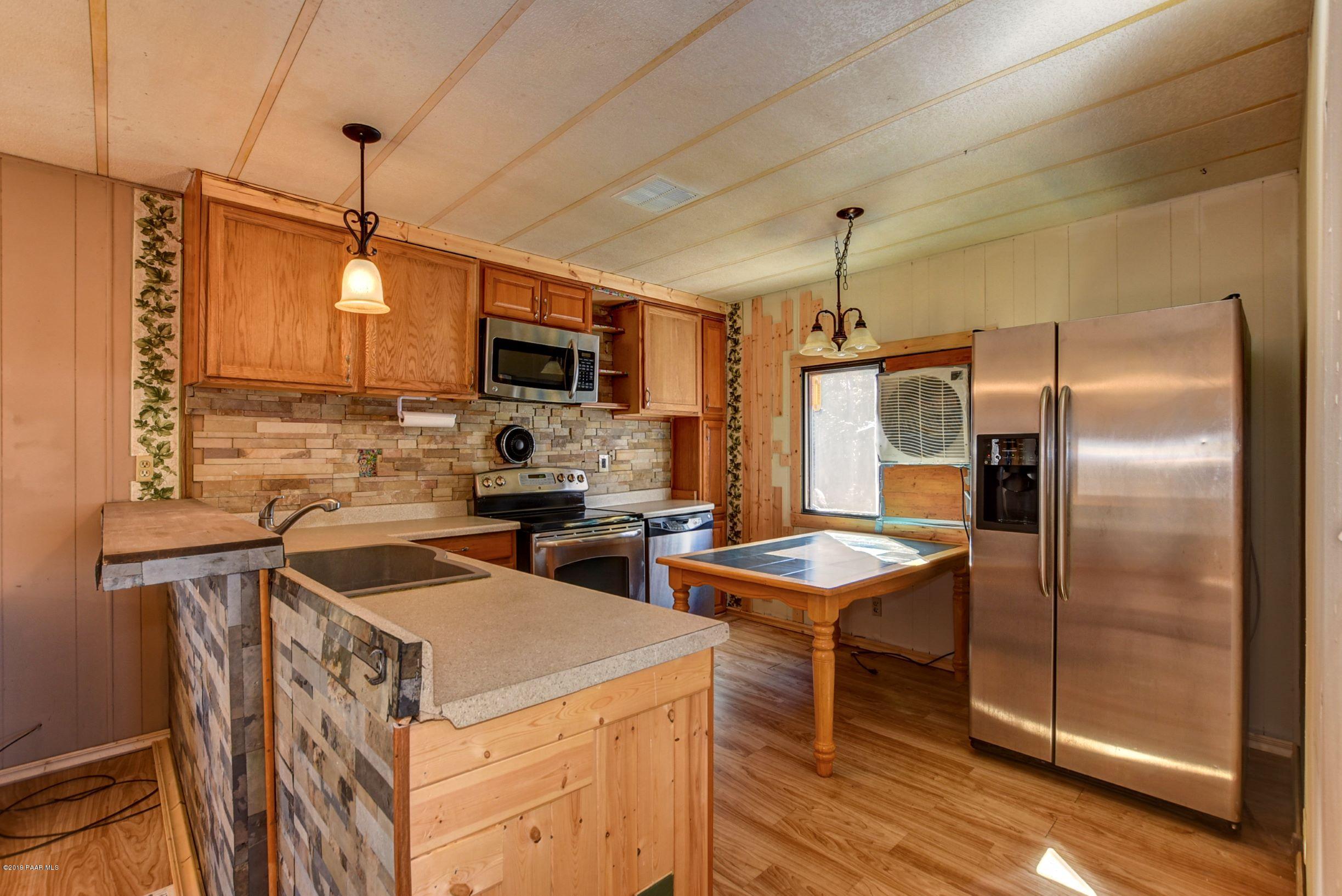 1710 Butterfield Road Prescott, AZ 86303 - Photo 9 of 25 17 Kitchen 1
