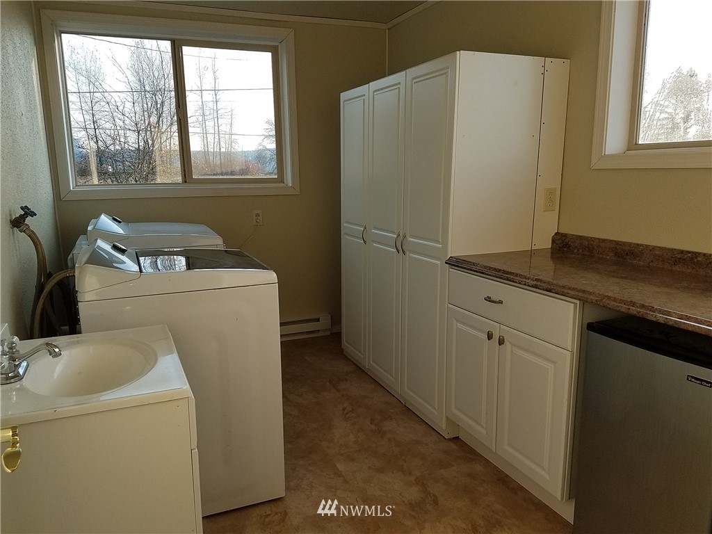 689 Monte Elma Road Montesano, WA 98563 - Photo 9 of 10 Gallery Image 9