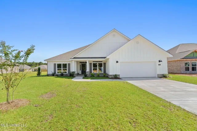 $400,900 | 17070 River Hills Drive, Gulfport, MS 39503