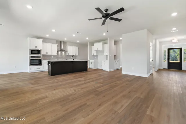 $400,900 | 17070 River Hills Drive, Gulfport, MS 39503