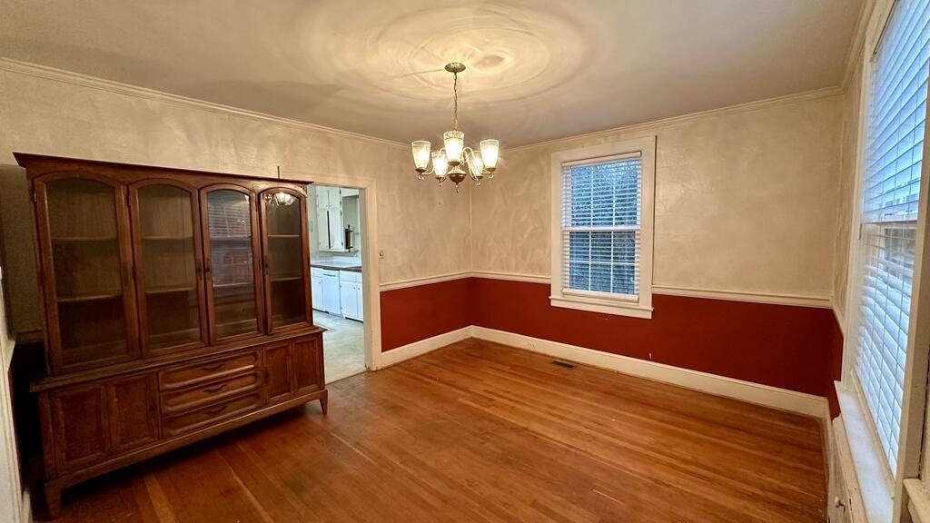 303 Rives Road Martinsville, VA 24112 - Photo 4 of 36 4
