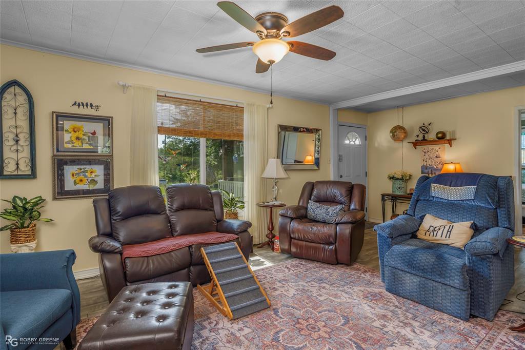 455 Smithville Road Springhill, LA 71075 - Photo 6 of 39