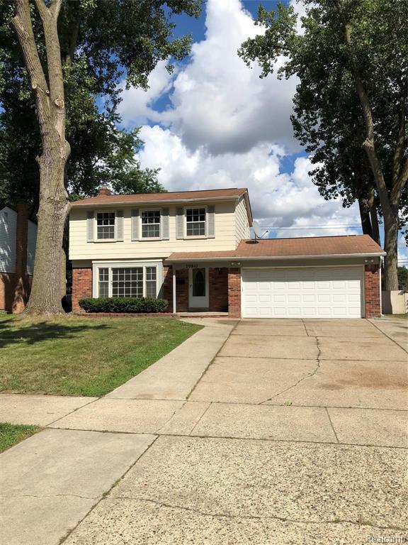 29910 Rambling Road Southfield, MI 48076 - Photo 1 of 56