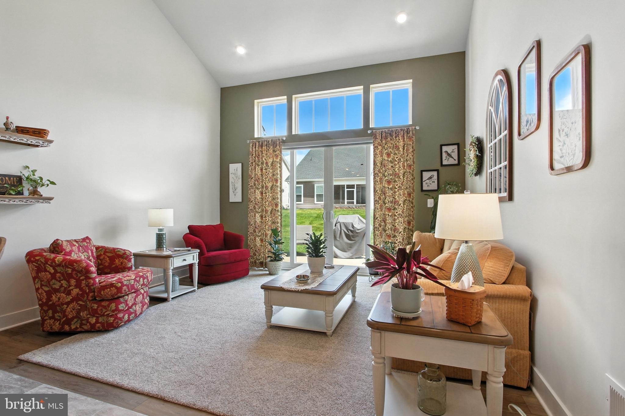 33 Tulip Tree Way Gettysburg, PA 17325 - Photo 3 of 34 a living room with furniture flowerpot and a lamp