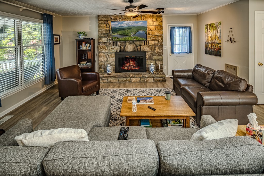 38 Rocky Meadows Road Newland, NC 28657 - Photo 5 of 50 a living room with furniture and a fireplace