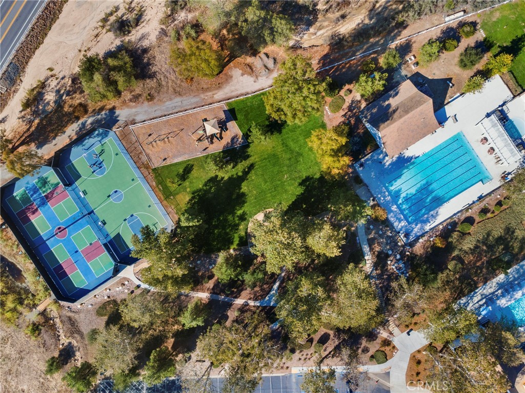 30770 Avenida Buena Suerte Temecula, CA 92591 - Photo 16 of 24