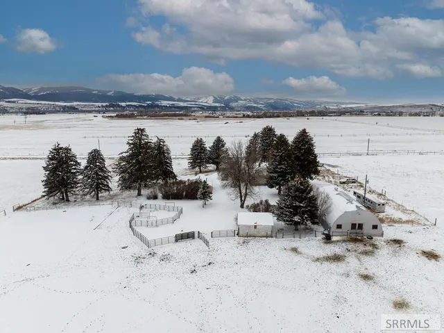 $990,000 | 2226 Irwin N Road, Irwin, ID 83428