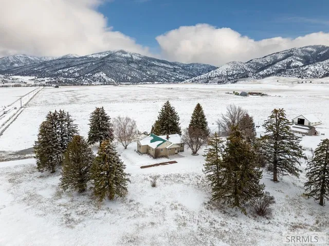 $990,000 | 2226 Irwin N Road, Irwin, ID 83428