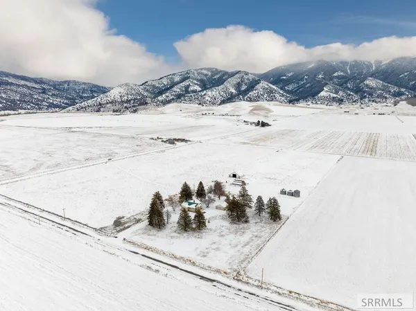 $890,000 | 2226 Irwin N Road, Irwin, ID 83428