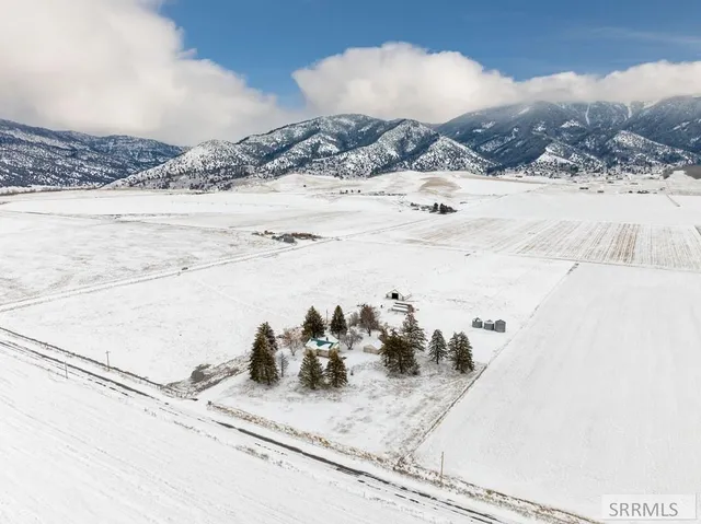 $990,000 | 2226 Irwin N Road, Irwin, ID 83428