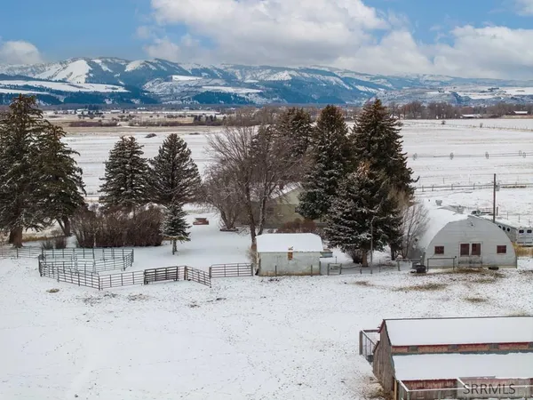 $890,000 | 2226 Irwin N Road, Irwin, ID 83428