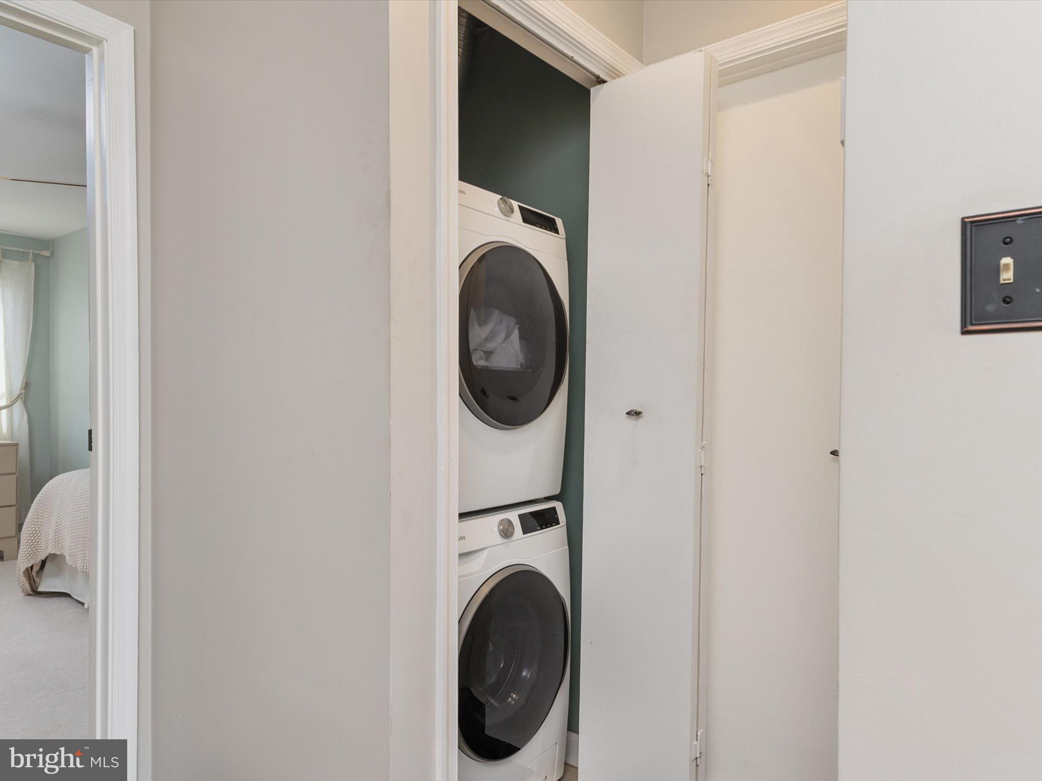 32 Queen Anne Way Chester, MD 21619 - Photo 31 of 61 a utility room with dryer and washer