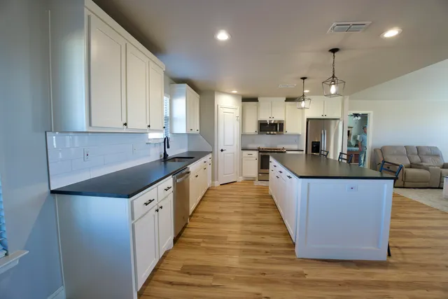 $395,000 | 7405 County Road 3700, Slaton, TX 79364