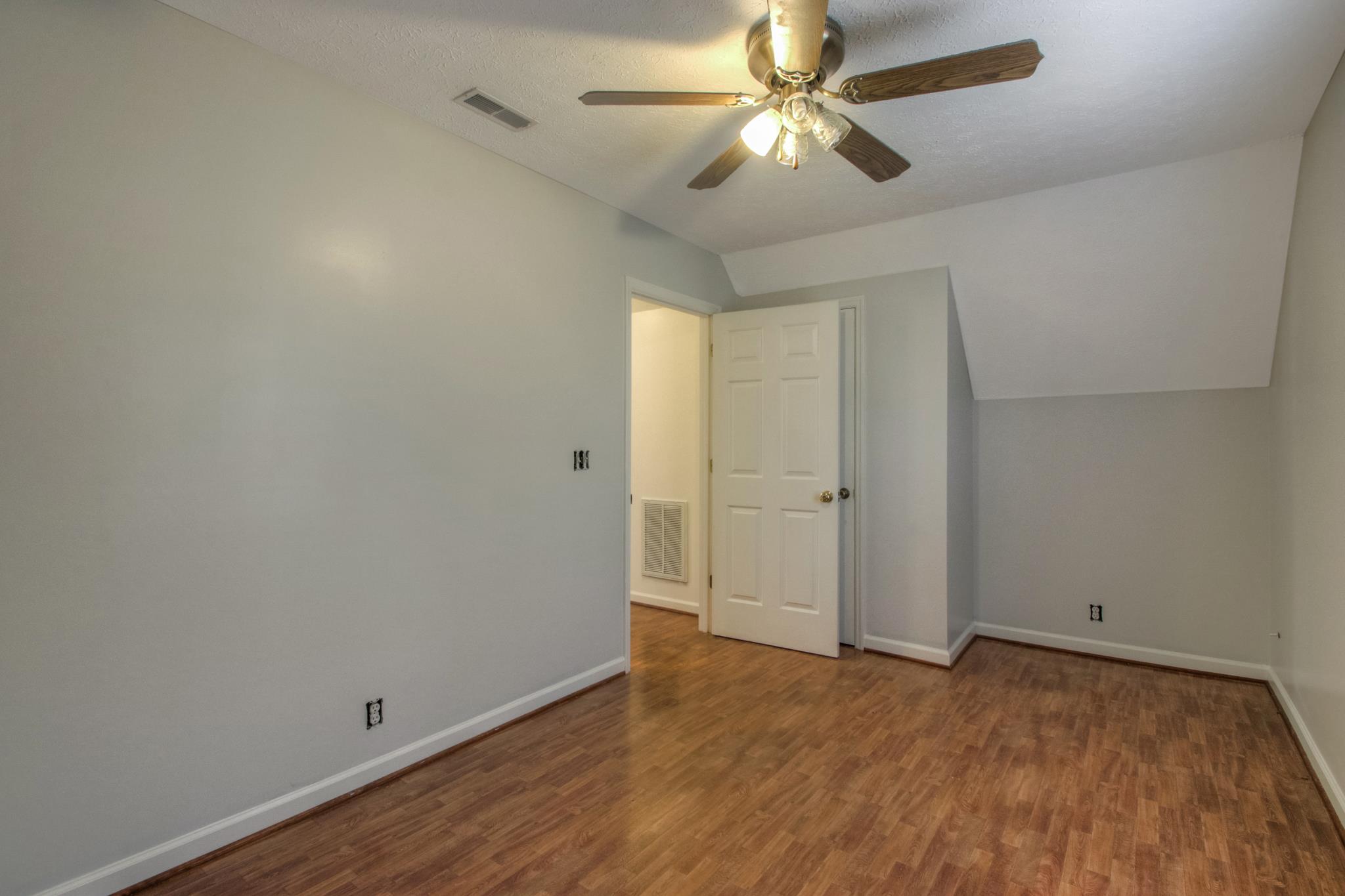 215 West Biggs Road Cottontown, TN 37048 - Photo 16 of 30 Gallery Image 16