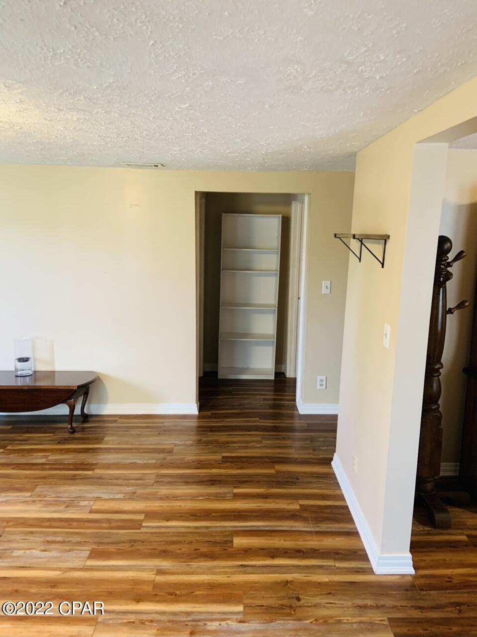 2243 Porter Avenue Grand Ridge, FL 32442 - Photo 13 of 29 Gallery Image 13