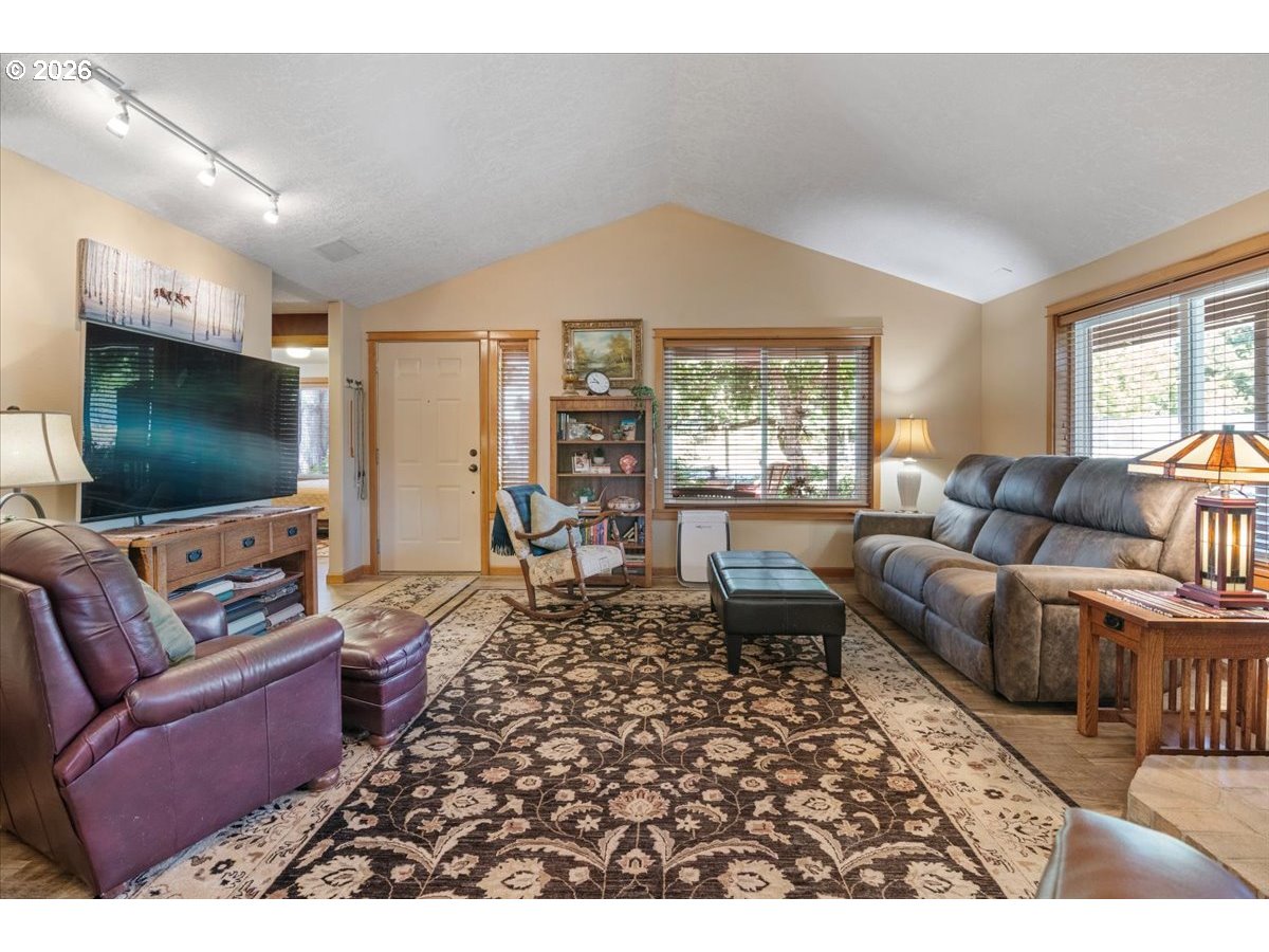 210 South 2nd Street Carlton, OR 97111 - Photo 12 of 48