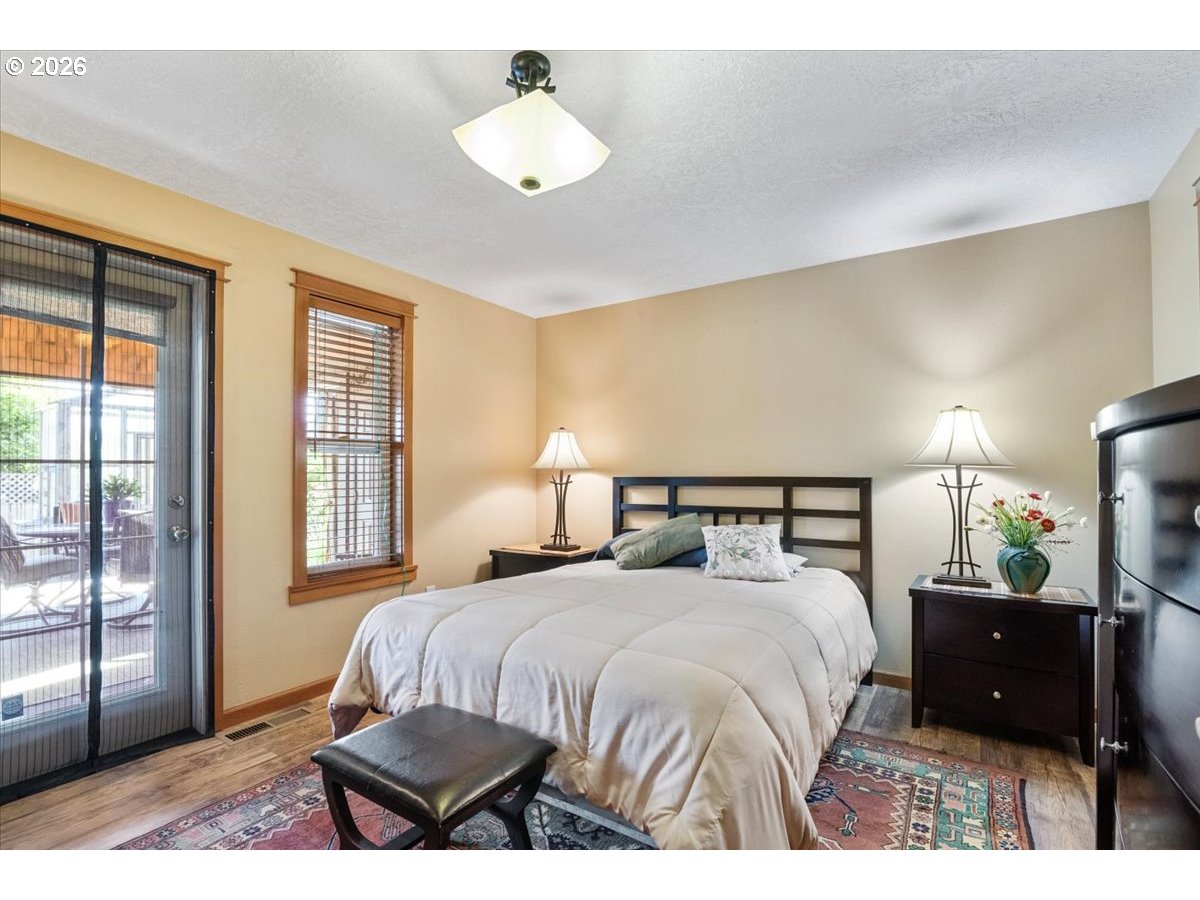 210 South 2nd Street Carlton, OR 97111 - Photo 23 of 48 Primary Bedroom