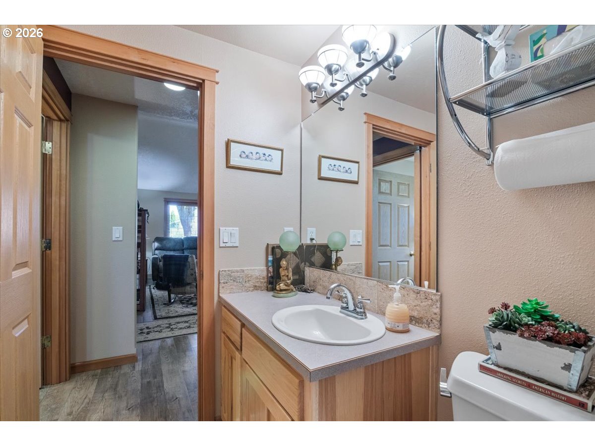 210 South 2nd Street Carlton, OR 97111 - Photo 32 of 48