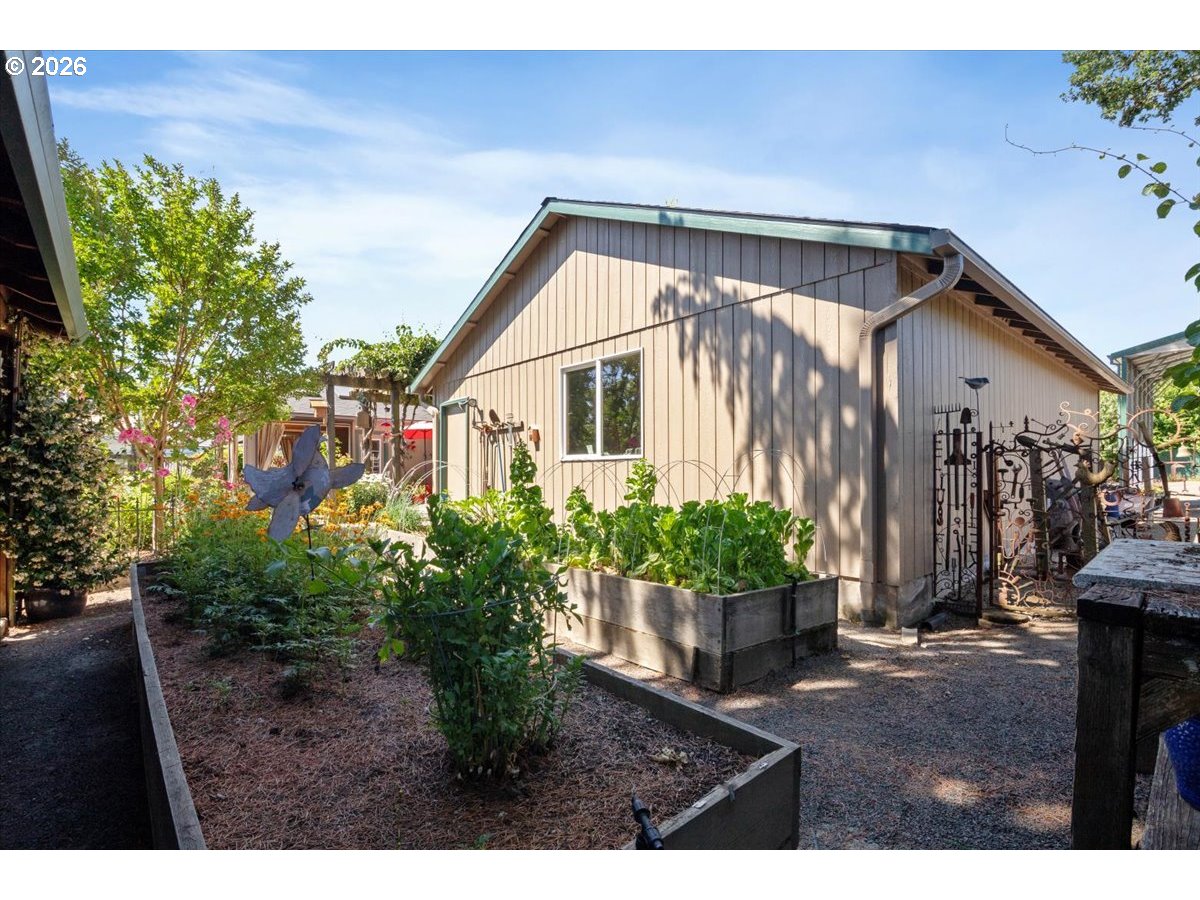 210 South 2nd Street Carlton, OR 97111 - Photo 43 of 48