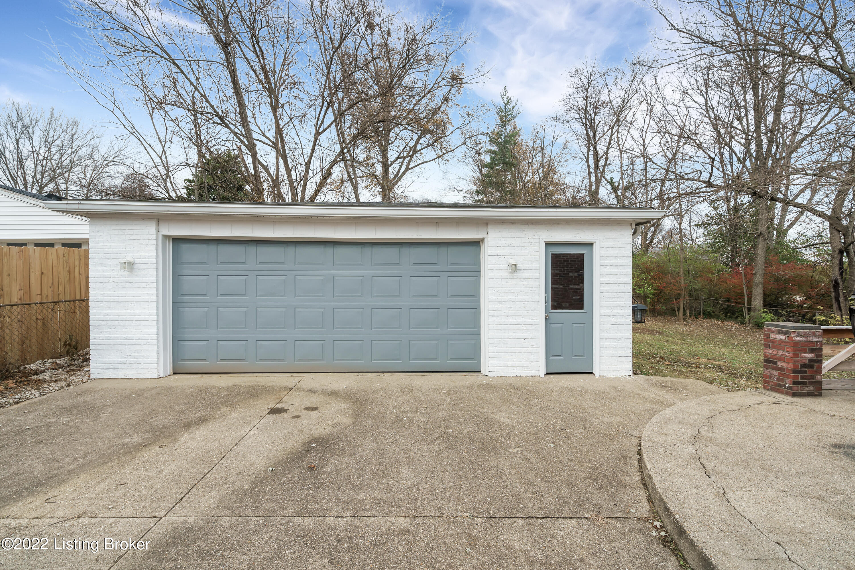 12509 Echo Bridge Road Louisville, KY 40243 - Photo 37 of 47 33 DSC08939