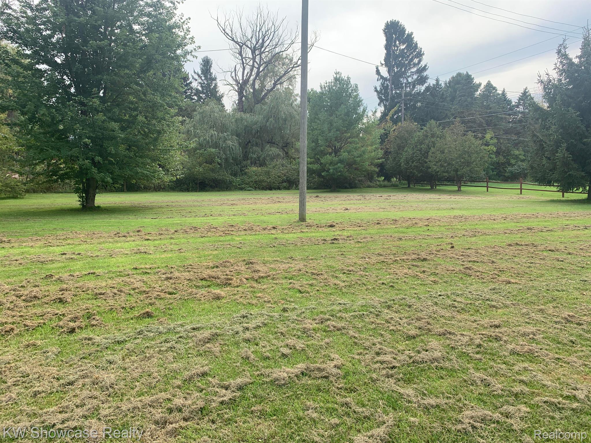 5958 Lakeshore Road Lexington, MI 48450 - Photo 7 of 21 Enormous double lot!
