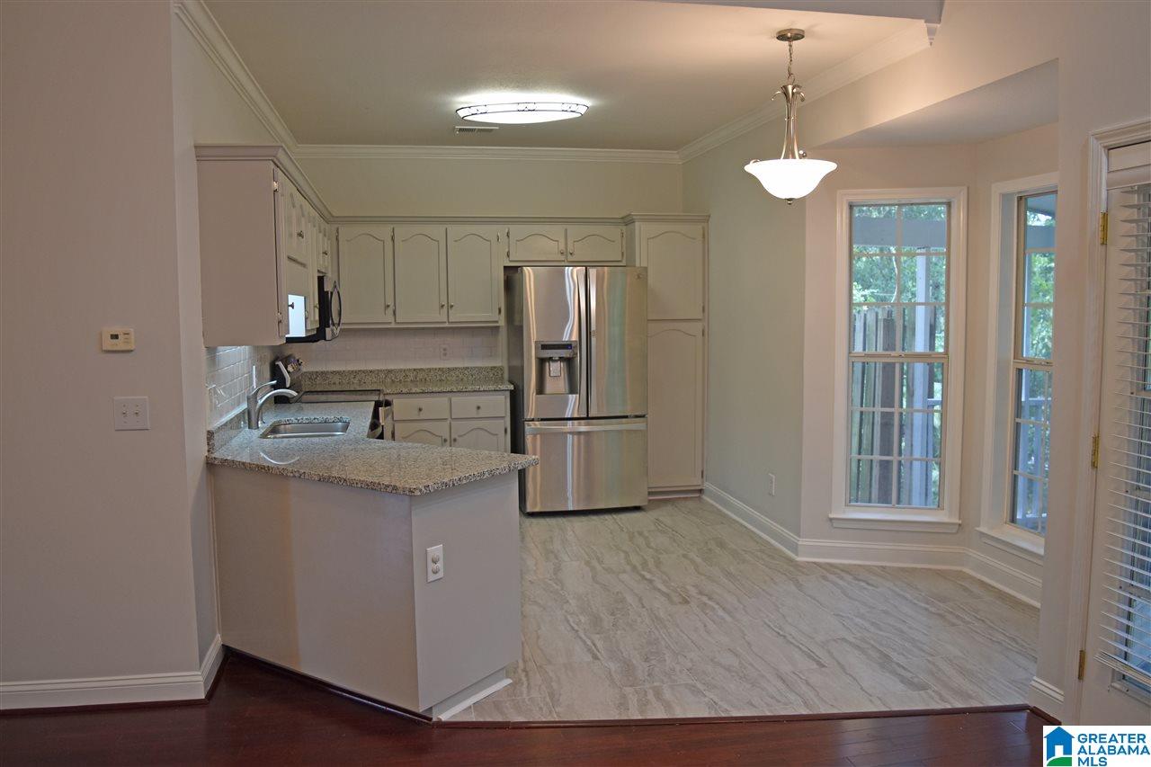 526 Hackberry Ridge Cove Birmingham, AL 35226 - Photo 3 of 23