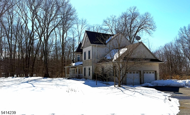 5 Els Way Vernon, NJ 07461 - Photo 3 of 34