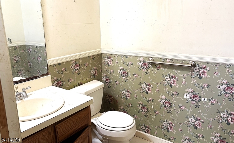 5 Els Way Vernon, NJ 07461 - Photo 10 of 34