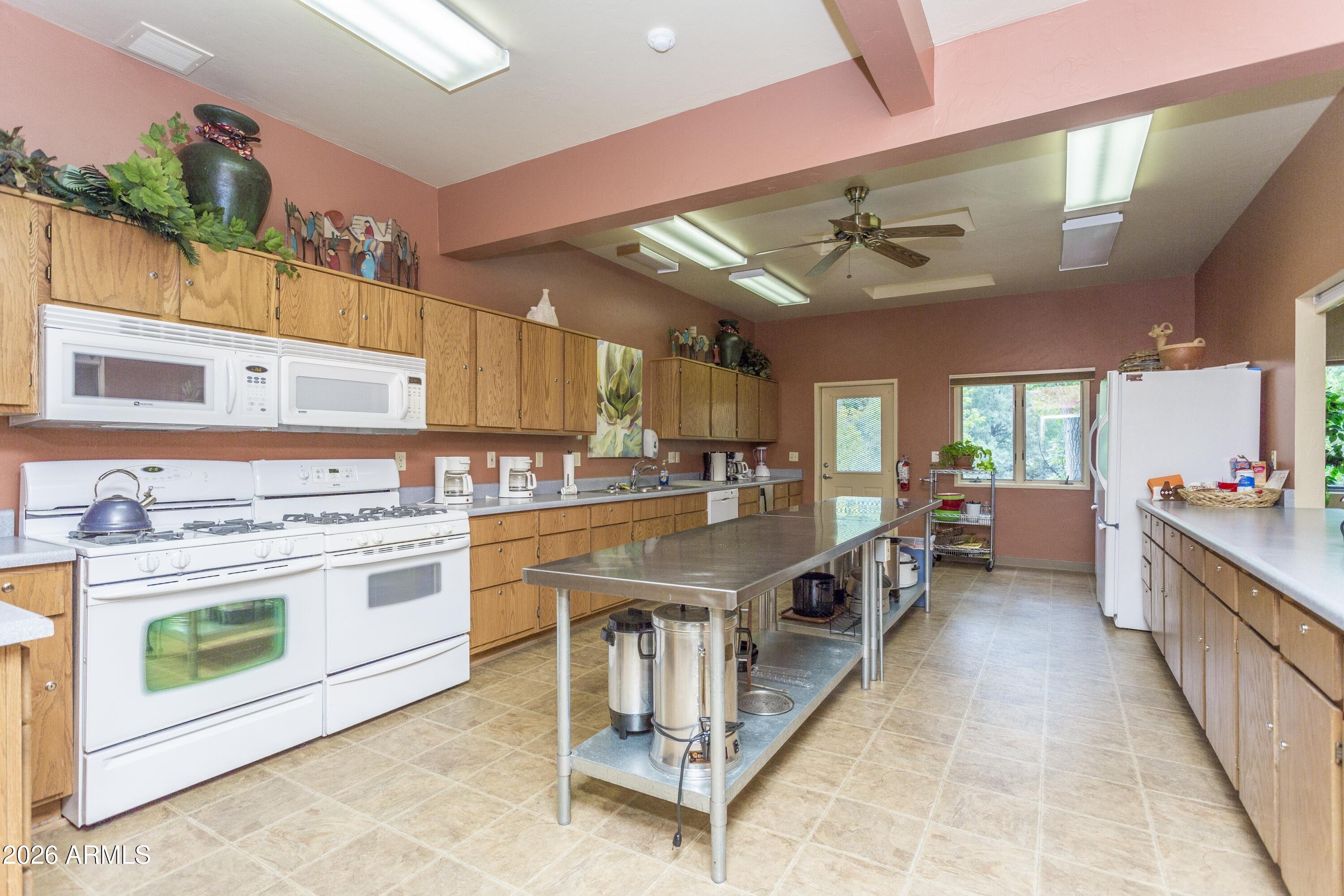 1001 Studebaker Way Prescott, AZ 86301 - Photo 32 of 33 Clubhouse Kitchen